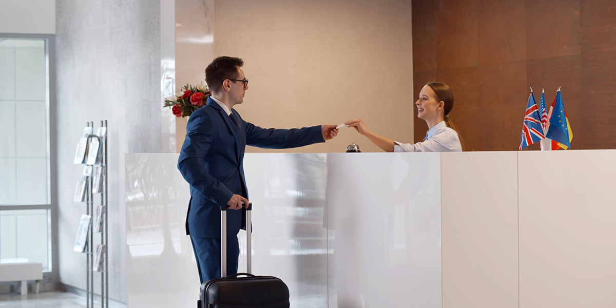 Monitore für Hotels und Gastronomie