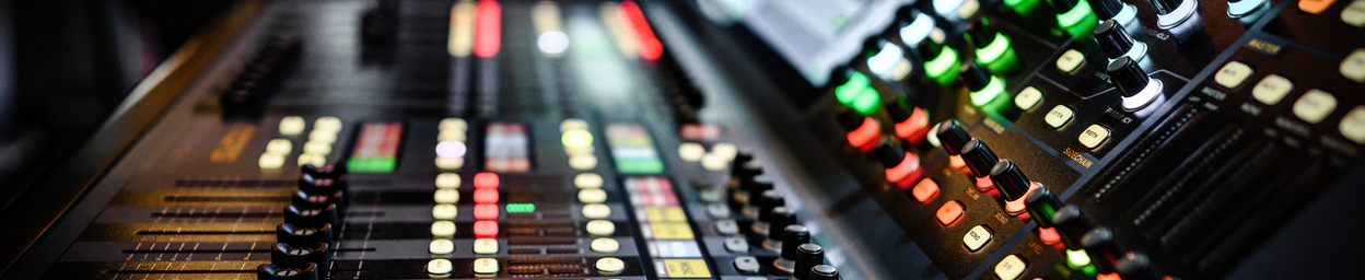 Schermi per l’audiovisivo e la diffusione