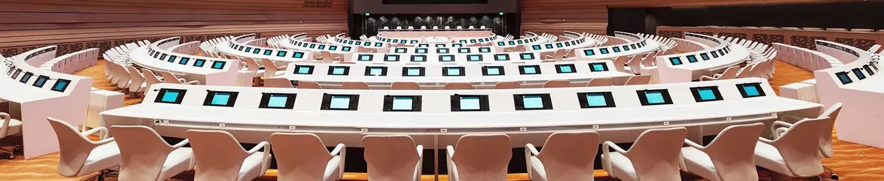 Display per sale riunioni e spazi per conferenze